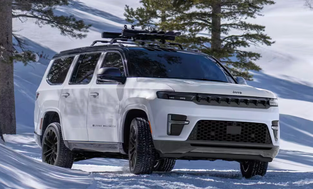 2026 Jeep Grand Wagoneer in the snow.