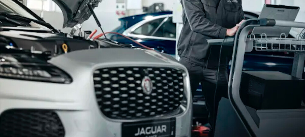 Jaguar Service Shop