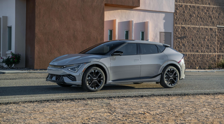2025 Kia EV6 in Wolf Gray
