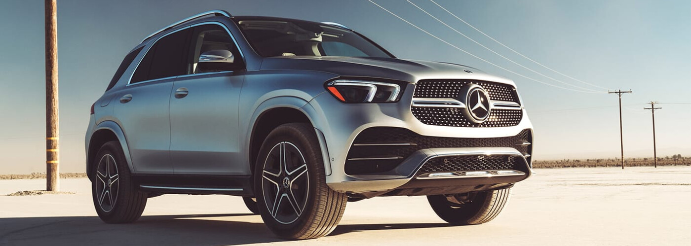 2021 Mercedes-Benz GLE Parked Outside