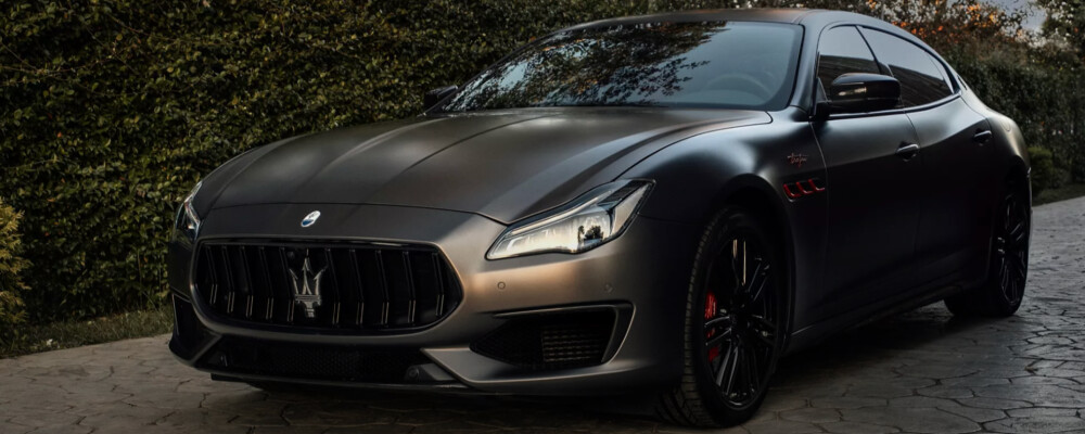 2025 Maserati Quattroporte parked Maserati Quattroporte facing left