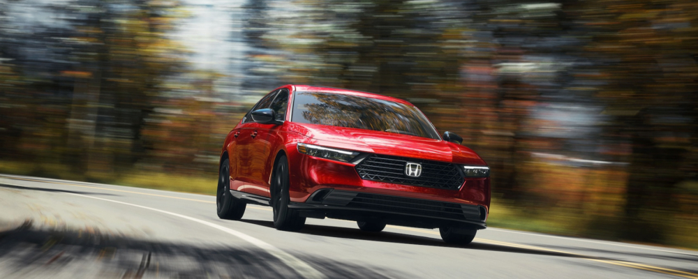 2025 Honda Accord Sport-L Hybrid in Radiant Red Metallic 2025 Honda Accord Sport-L Hybrid in Radiant Red Metallic