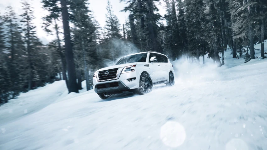 2022 Nissan Armada Driving in the Snow
