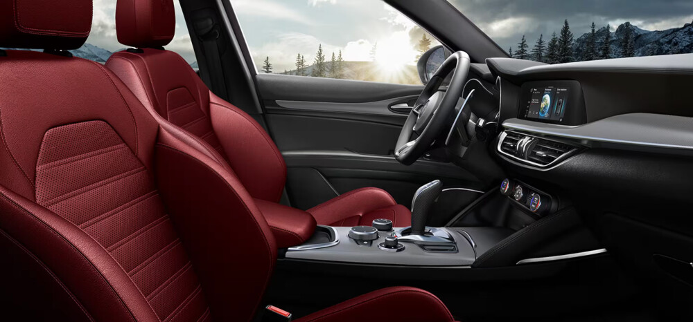2024 Alfa Romeo Stelvio 2024 Alfa Romeo Stelvio Red Interior