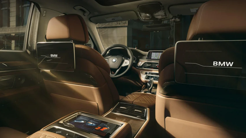 2022 BMW 7 Series Rear Entertainment System