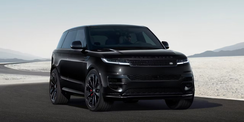 2025 Range Rover Sport front view