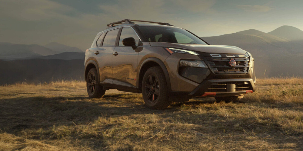 2026 Nissan Rogue 2026 Nissan Rogue in field