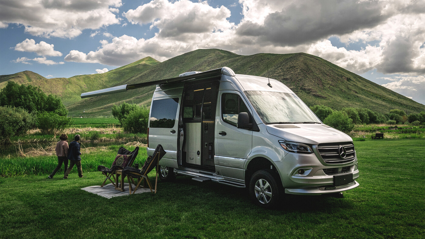 2024 Airstream Interstate 19