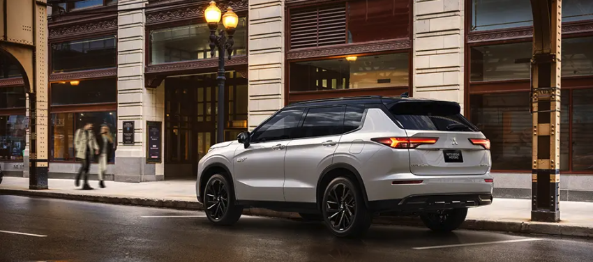 2025 Mitsubishi Outlander PHEV