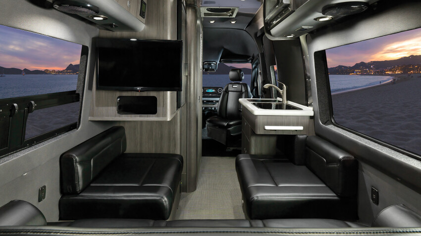 Airstream Interstate Nineteen Features