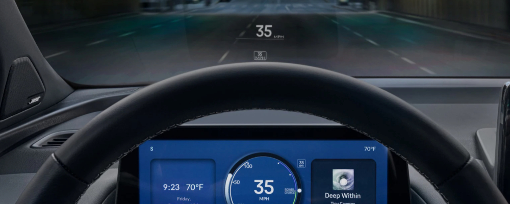 2025 Honda Prologue with Available Head-Up Display Technology 2025 Honda Prologue with Available Head-Up Display Technology