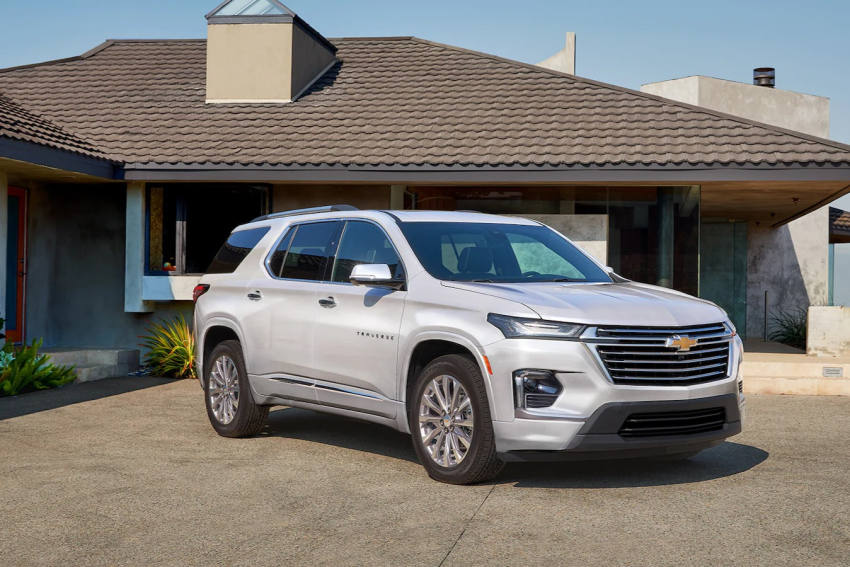 2022 Chevrolet Traverse Parked Outside Home