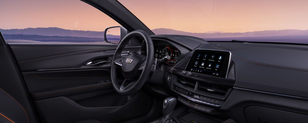 2025 Cadillac CT4