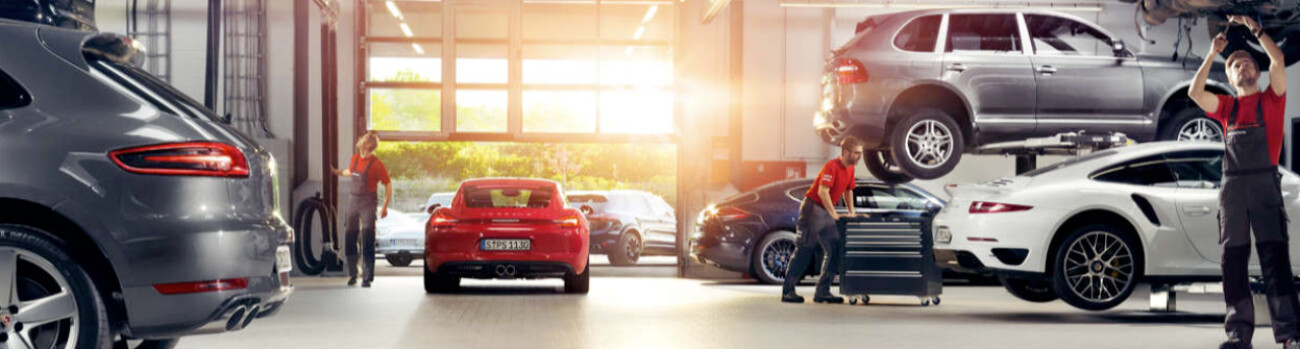 Porsche Service Center