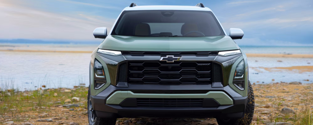 2026 Chevy Equinox ACTIV AWD in Cacti Green with Summit White Roof