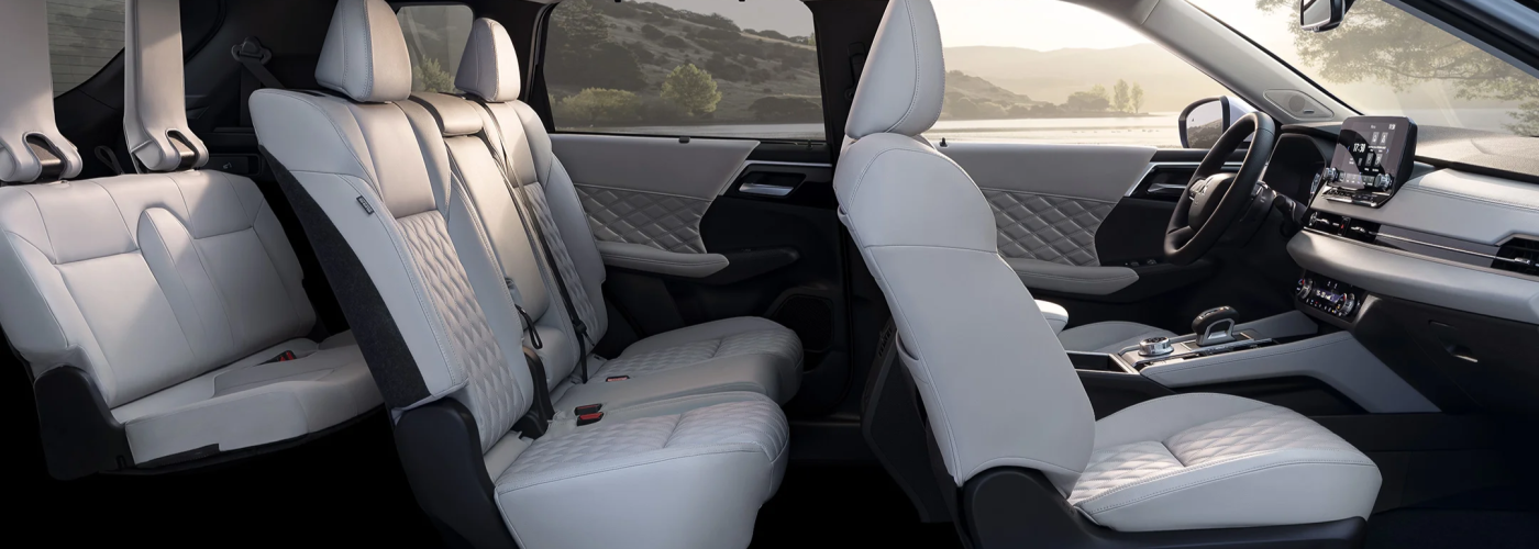 2025 Mitsubishi Outlander PHEV Seats 2025 Mitsubishi Outlander PHEV Seats