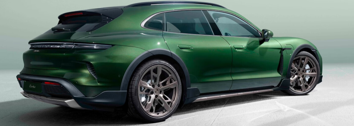 2026 Porsche Taycan 4 Cross Turismo