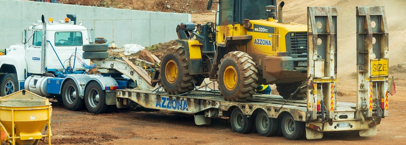 Five Considerations When Buying a SemiTruck Trailer Rechtien