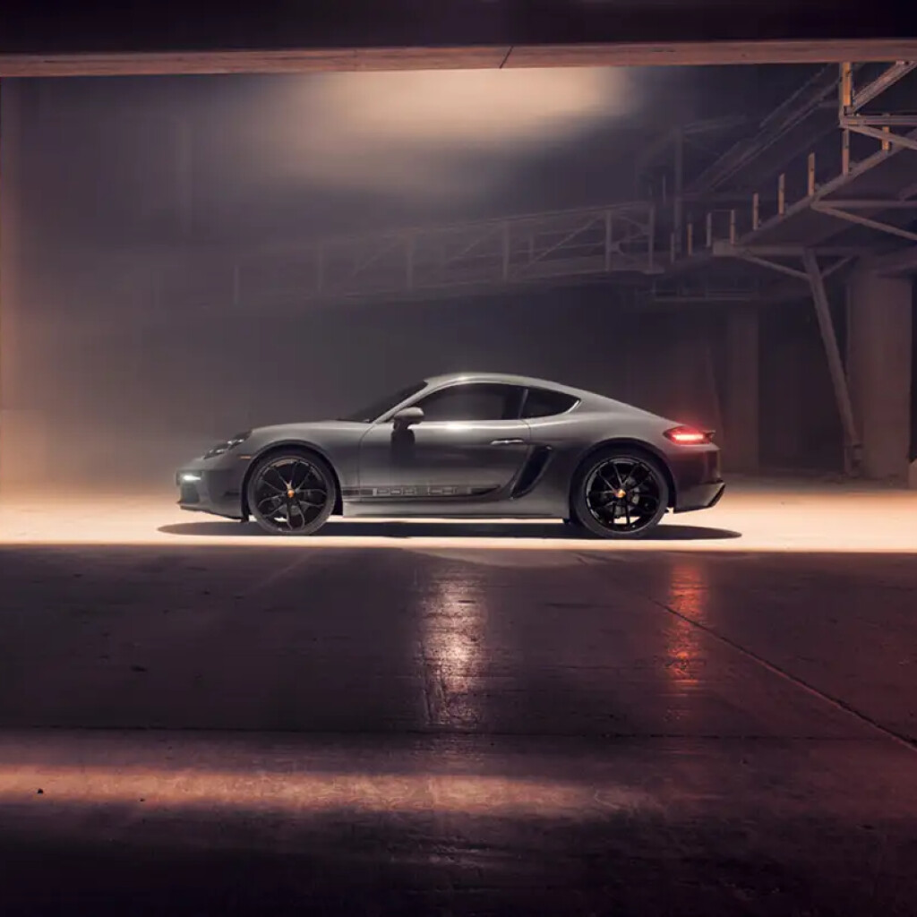 2024 Porshe 718