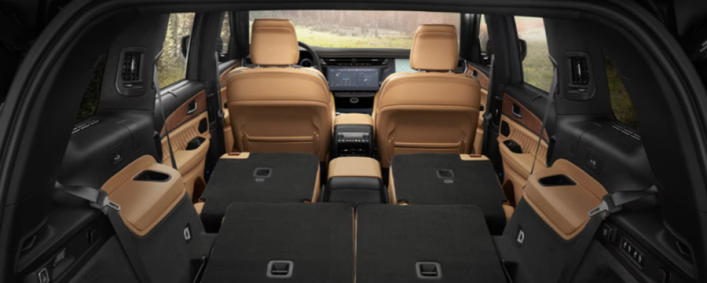 Jeep Grand Cherokee Interior