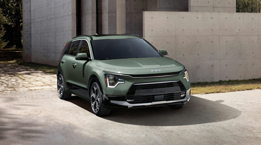 2026 Kia Niro Hybrid SX Touring in Cityscape Green Color with Black Aeroblade, LED daytime running lights (DRLs), and Power Sunroof