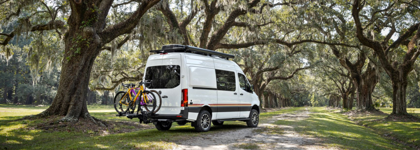 Mercedes-Benz Crew Van with Accessories