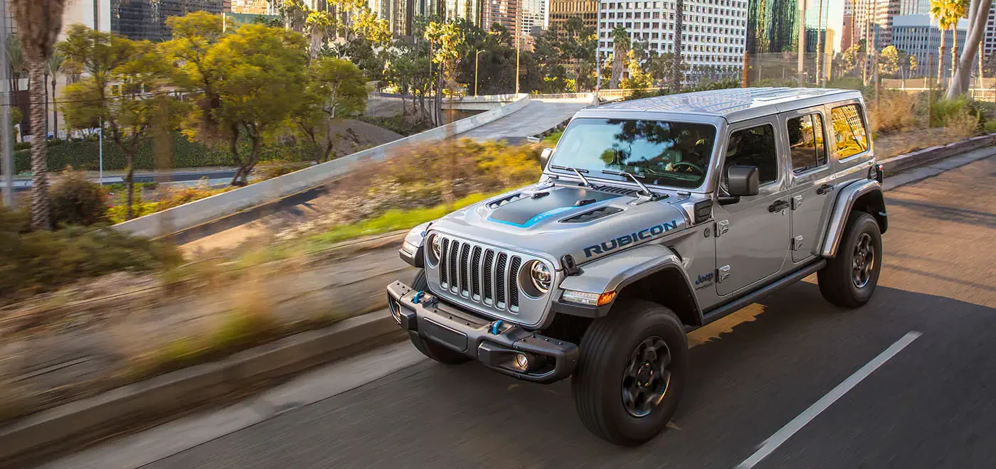 Jeep Wrangler 4xe: Plug-In Electric Hybrid