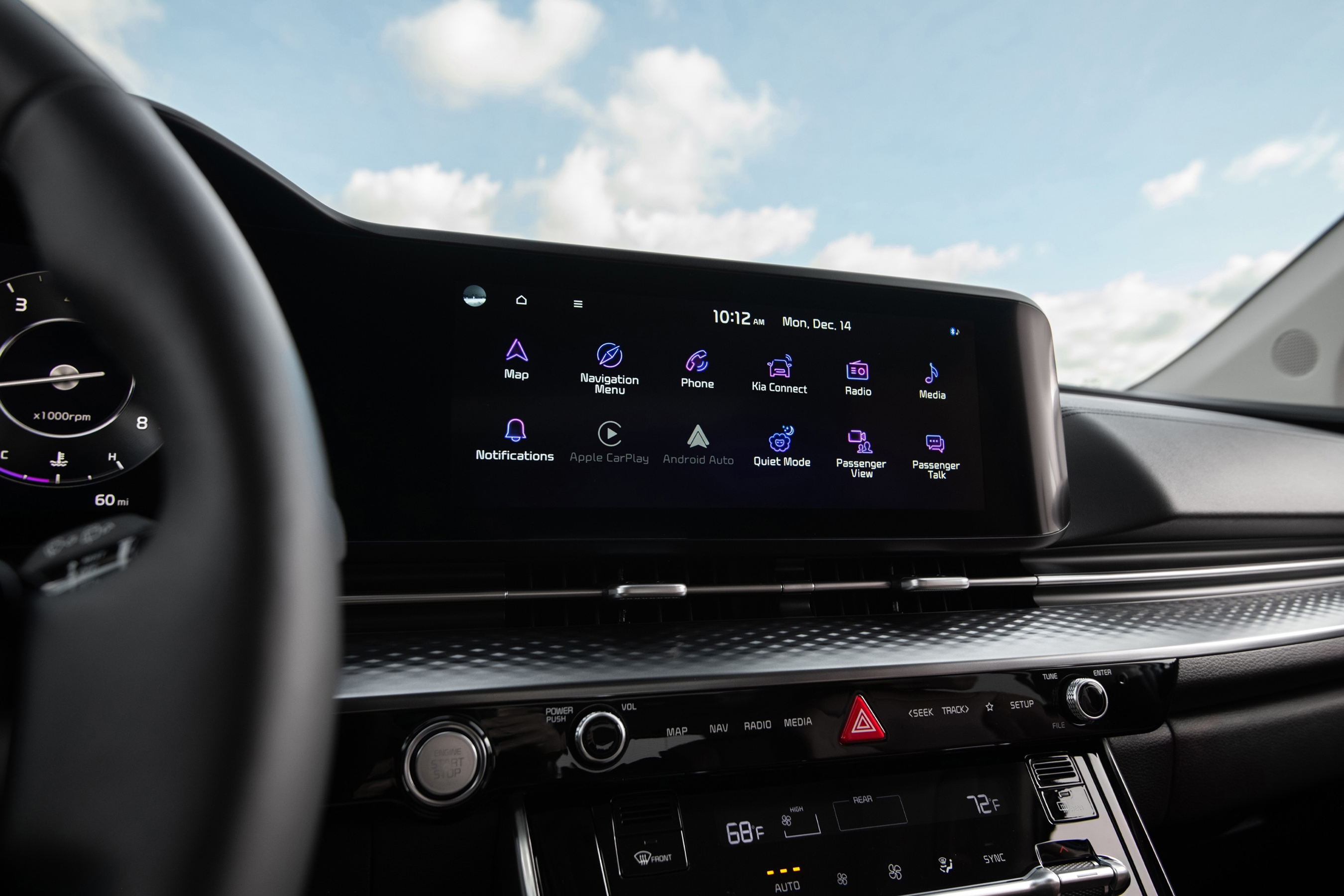 2023 Kia Carnival Technology 2023 Kia Carnival with Kia Connect